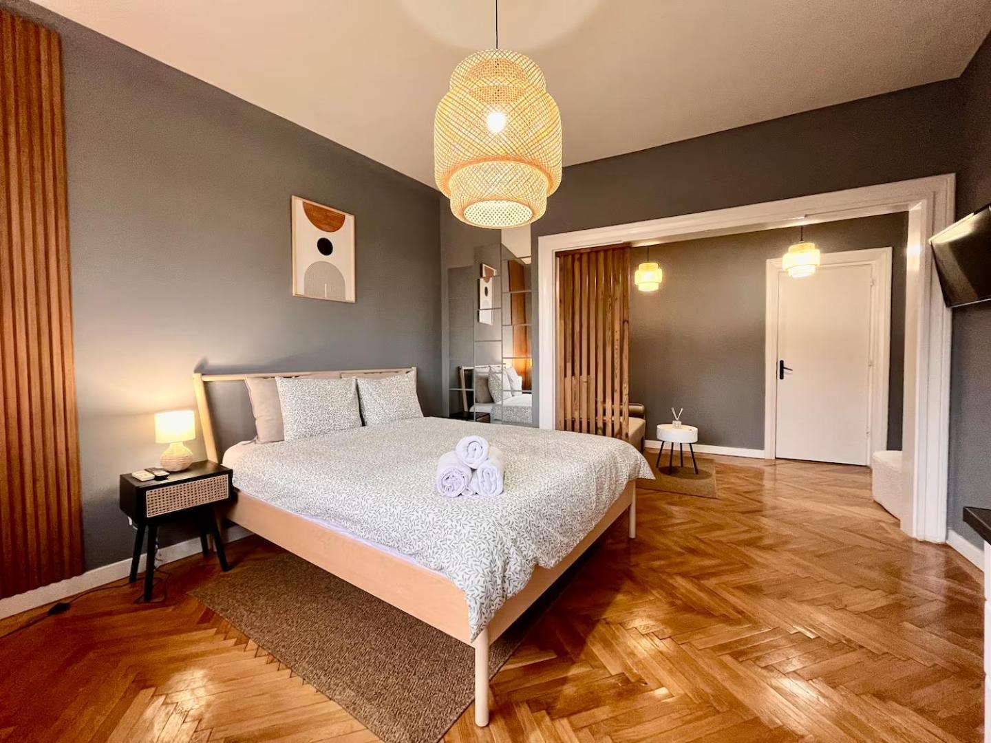 Woodie Studio With Premium Comfort By Piata Unirii Bukarest Kültér fotó